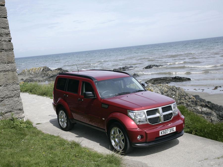  Dodge Nitro 2007 года  (UK) (фото 16 из 16)